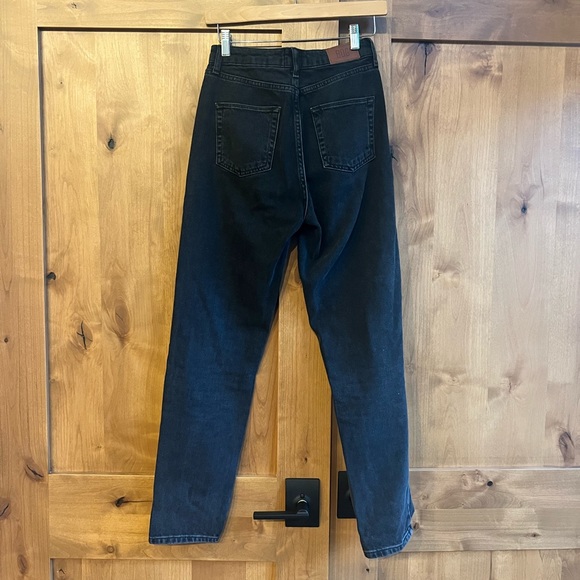 Black High-Waisted Mom Jeans - Picture 8 of 8